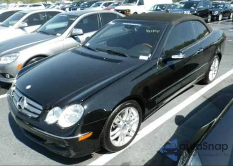 2008 Mercedes-Benz Clk350 z USA, uszkodzony, nr VIN WDBTK56F68T090618